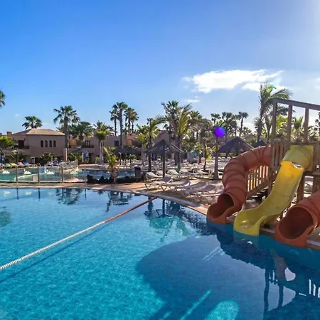 Family 1 Bedroom 2 - Oasis Duna Vakantiehuis